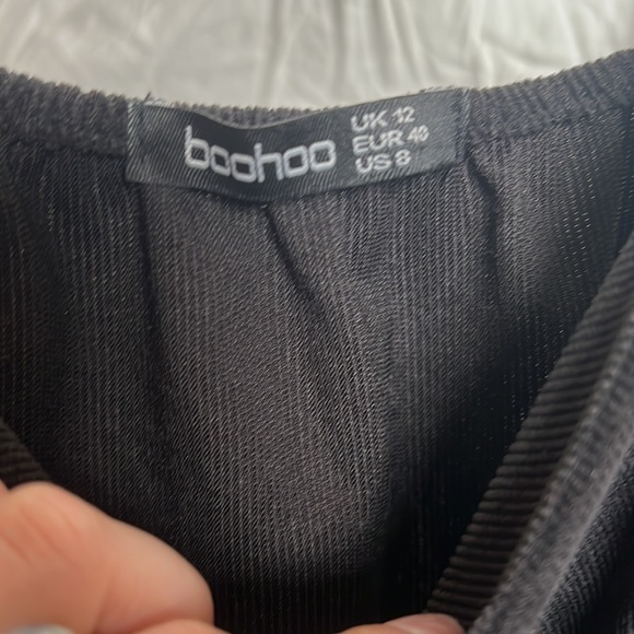 Boohoo black dress - Picture 3 of 4